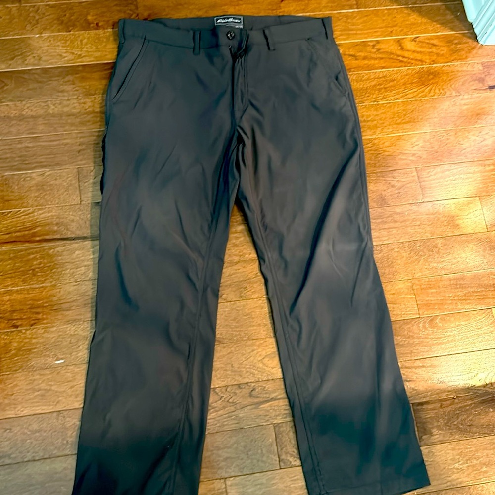 Men’s Eddie Bauer Travex pants, slate grey, 38x32, excellent condition